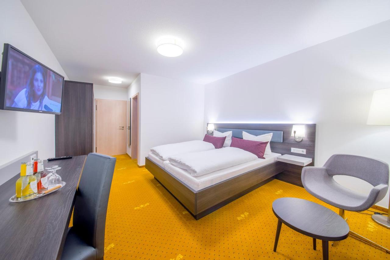 Hotel Nuernberger Hof Neumarkt in der Oberpfalz Dış mekan fotoğraf